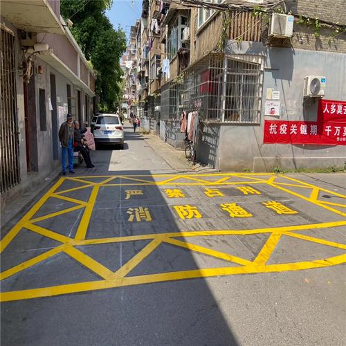 车库车位划线工厂厂区划线地下停车场车位线包工包料